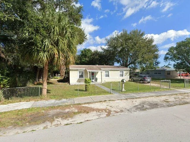 House image located at Opa Locka, FL 33054