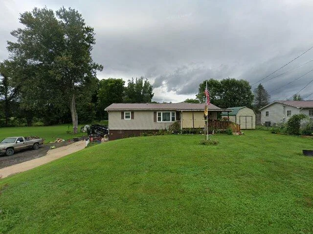 House image located at Canton, NC 28716