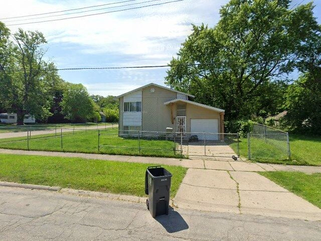 House image located at Flint, MI 48505