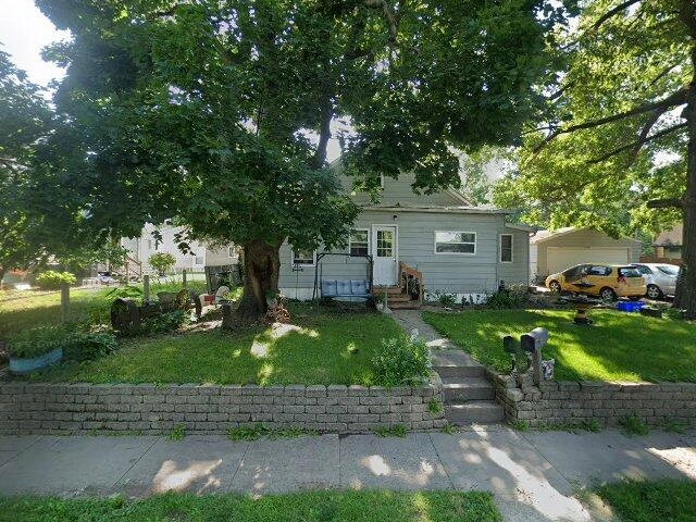 House image located at Iowa City, IA 52240