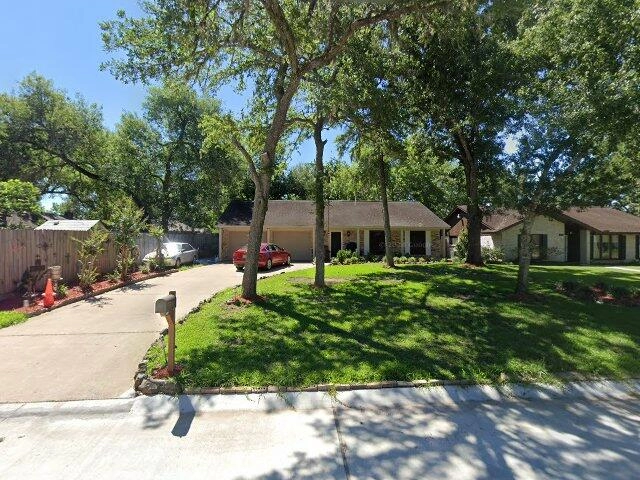 House image located at Friendswood, TX 77546