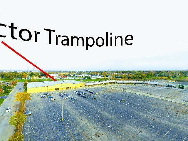 House image located at Mundelein, IL 60060