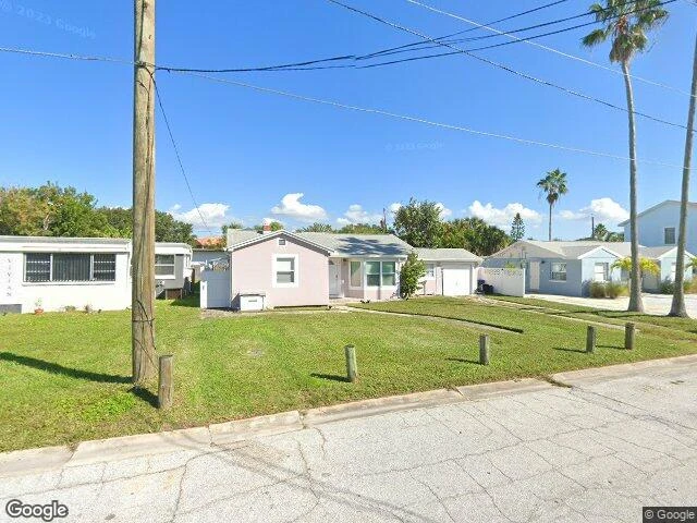 House image located at Saint Petersburg, FL 33708