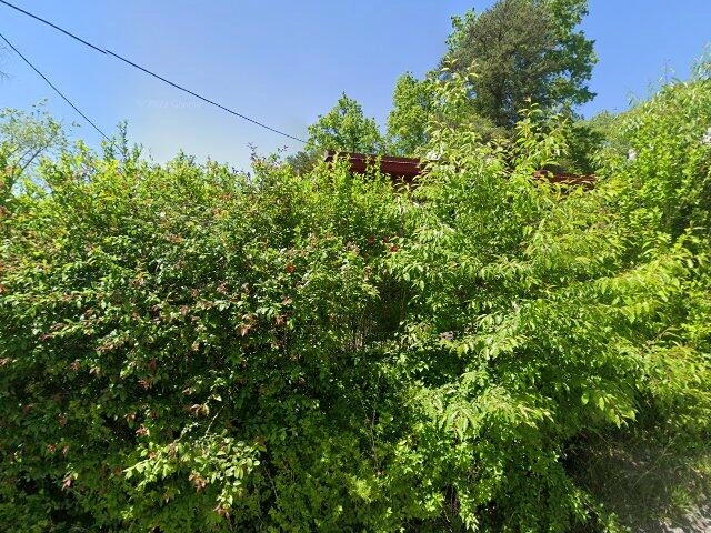 House image located at Charleston, WV 25311