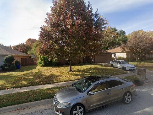 House image located at Euless, TX 76040