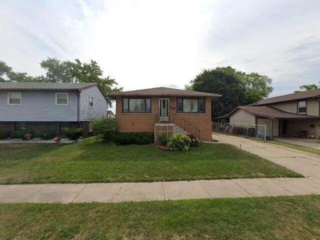 House image located at East Chicago, IN 46312