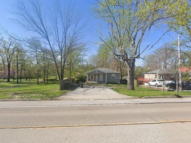 House image located at Godfrey, IL 62035