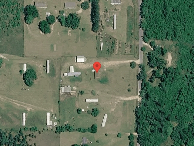 House image located at Cottondale, FL 32431