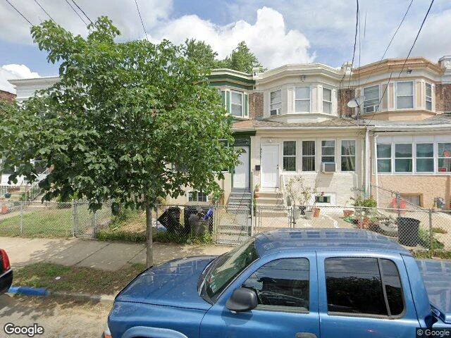House image located at Camden, NJ 08105
