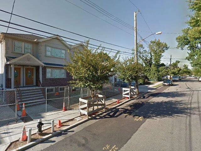 House image located at Staten Island, NY 10306