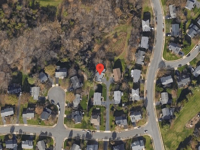 House image located at Centreville, VA 20120