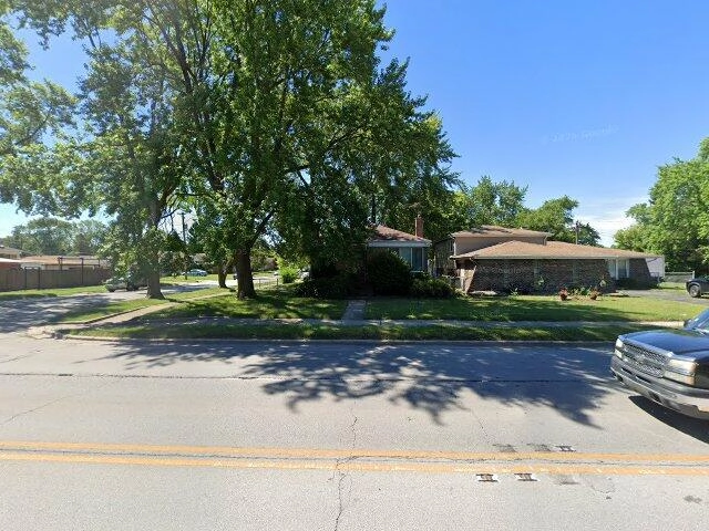 House image located at Dolton, IL 60419