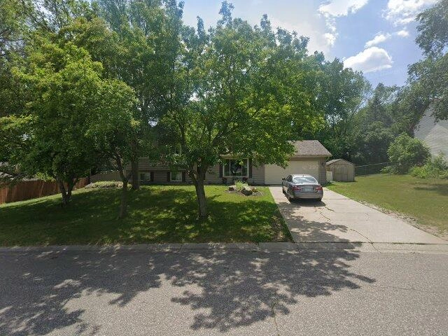 House image located at Saint Paul, MN 55124