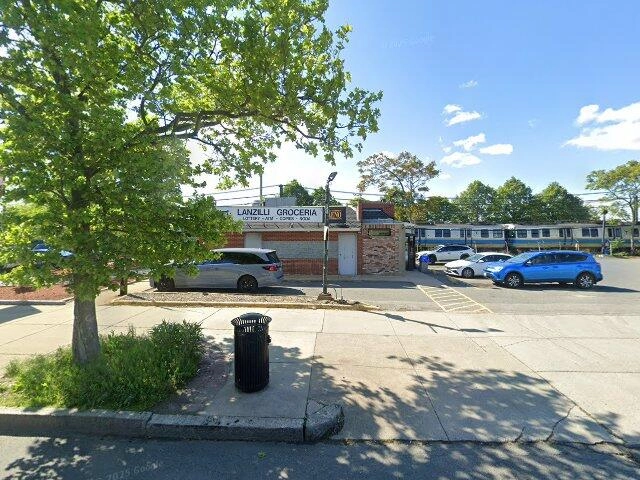 House image located at Houston, TX 77022