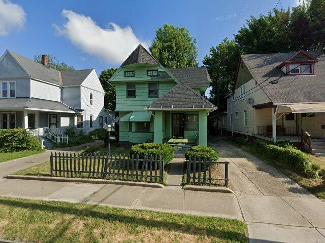 House image located at Cleveland, OH 44106