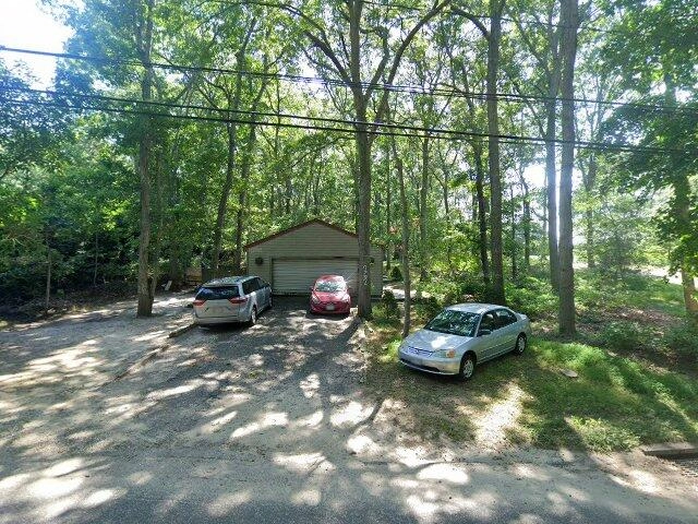 House image located at Southampton, NY 11968