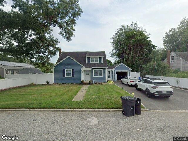 House image located at Patchogue, NY 11772