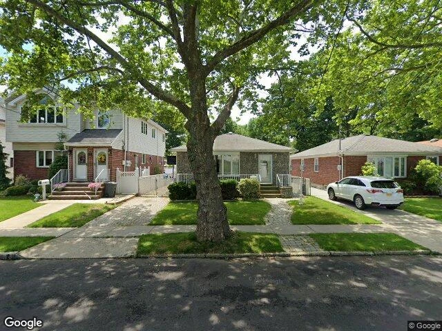 House image located at Staten Island, NY 10306