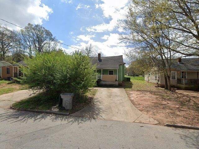 House image located at Lagrange, GA 30241