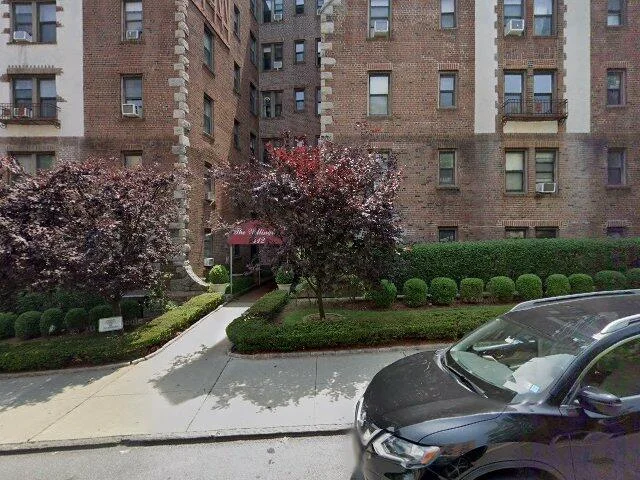 House image located at White Plains, NY 10601