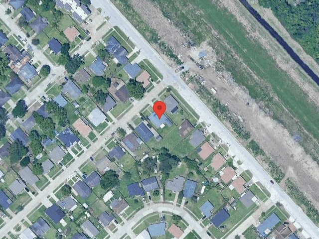 House image located at Gretna, LA 70056