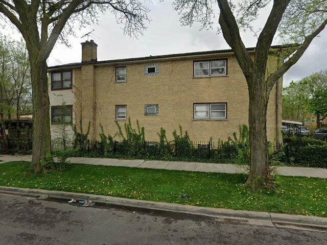 House image located at Chicago, IL 60639