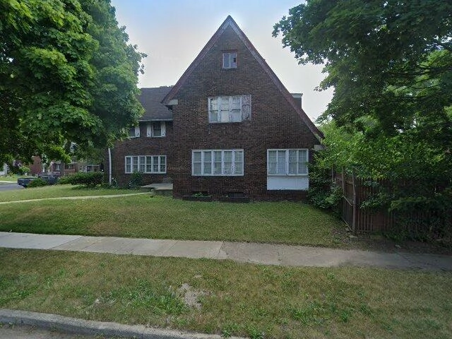 House image located at Detroit, MI 48206