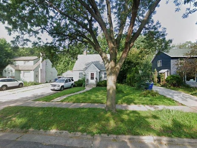 House image located at Saint Paul, MN 55106