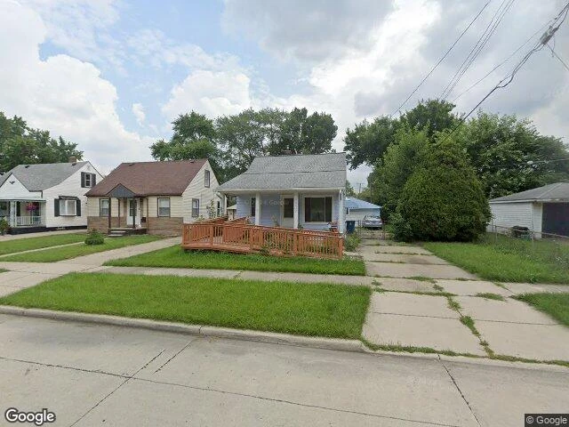 House image located at Wayne, MI 48184