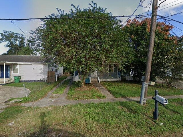 House image located at Harvey, LA 70058