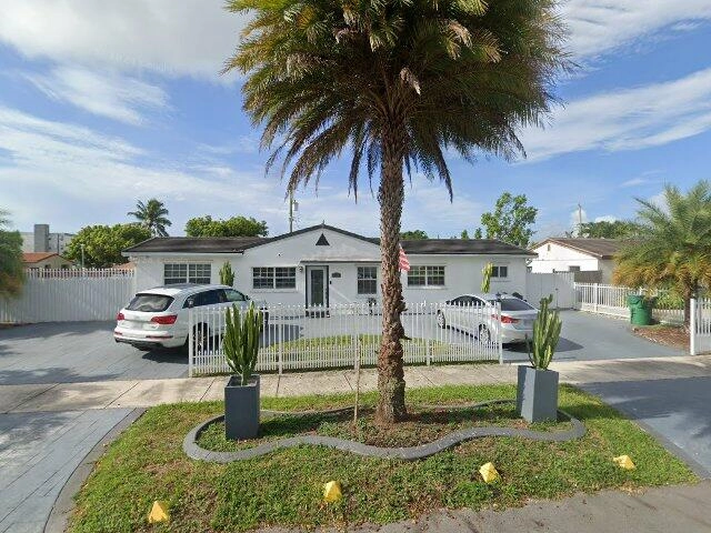 House image located at Miami, FL 33144