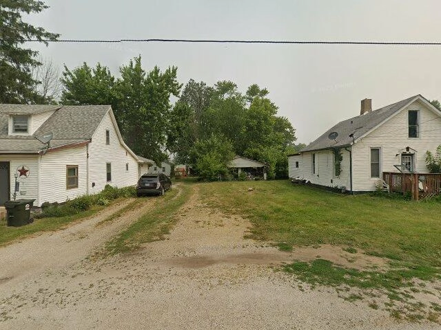 House image located at Paris, IL 61944