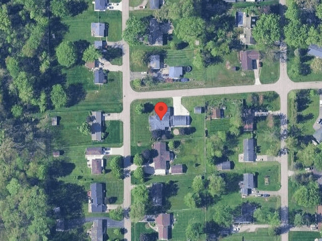 House image located at Utica, MI 48317