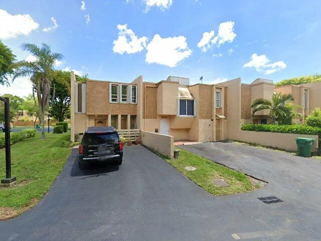House image located at Miami, FL 33183