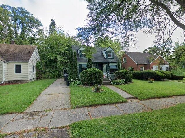 House image located at Detroit, MI 48219