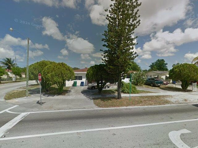 House image located at Miami, FL 33169