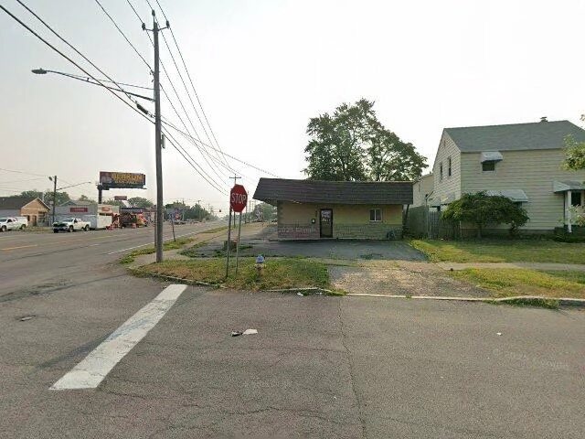 House image located at Niagara Falls, NY 14304