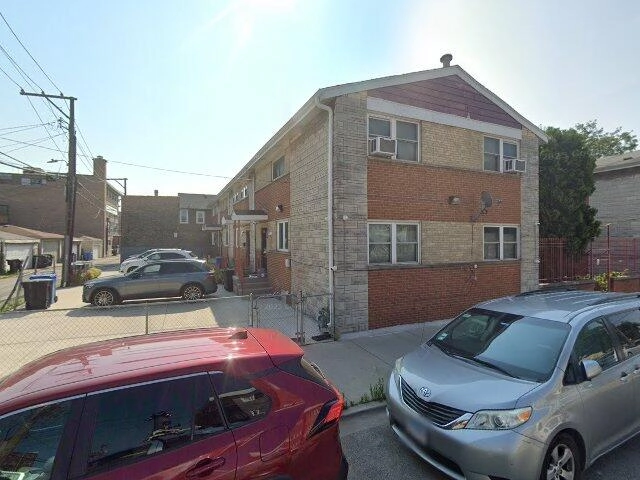 House image located at Chicago, IL 60616