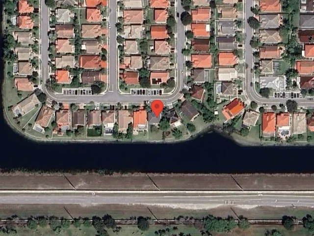 House image located at Hollywood, FL 33029