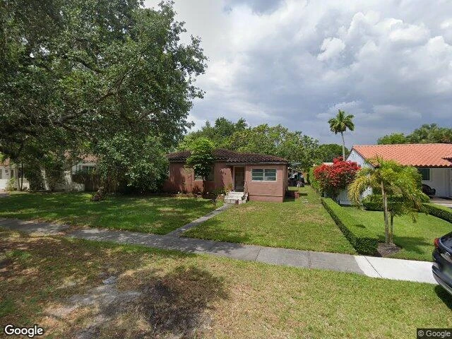 House image located at Miami, FL 33166