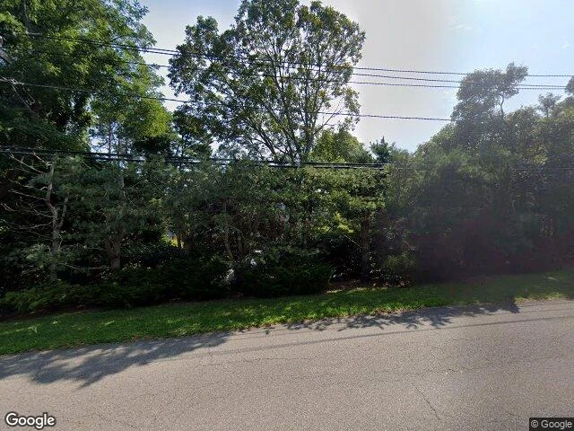 House image located at Southampton, NY 11968