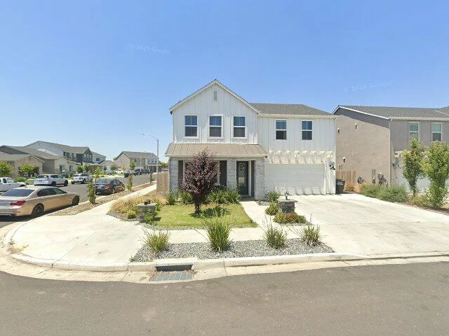 House image located at Visalia, CA 93291