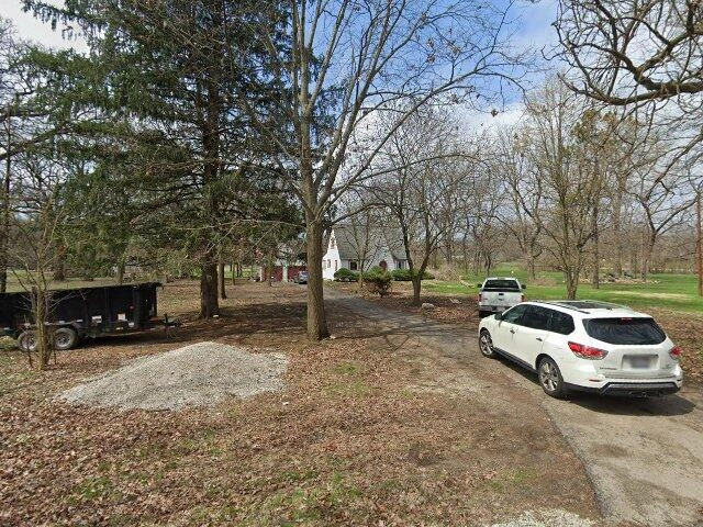 House image located at Willowbrook, IL 60527