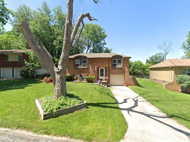 House image located at Independence, MO 64055