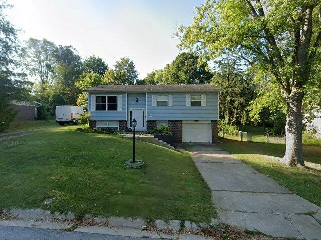 House image located at Godfrey, IL 62035
