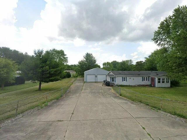 House image located at Anderson, IN 46012