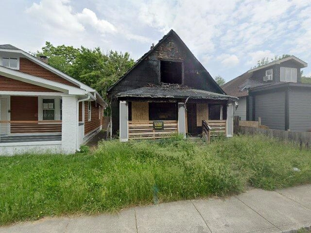 House image located at Indianapolis, IN 46201