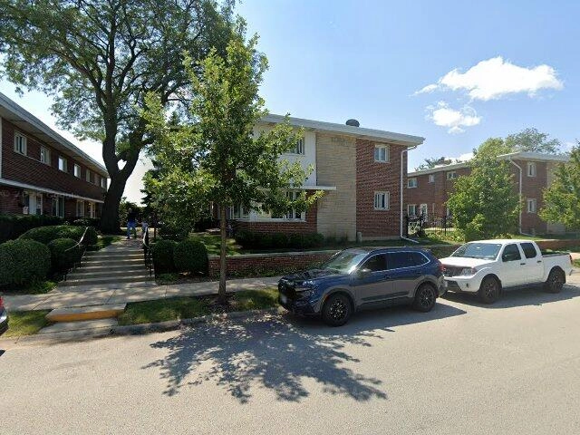 House image located at Park Ridge, IL 60068