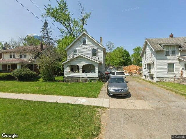 House image located at Warren, OH 44485