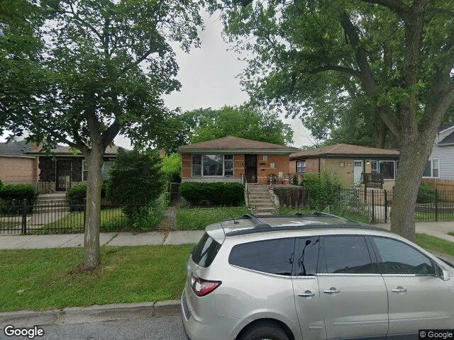 House image located at Chicago, IL 60628